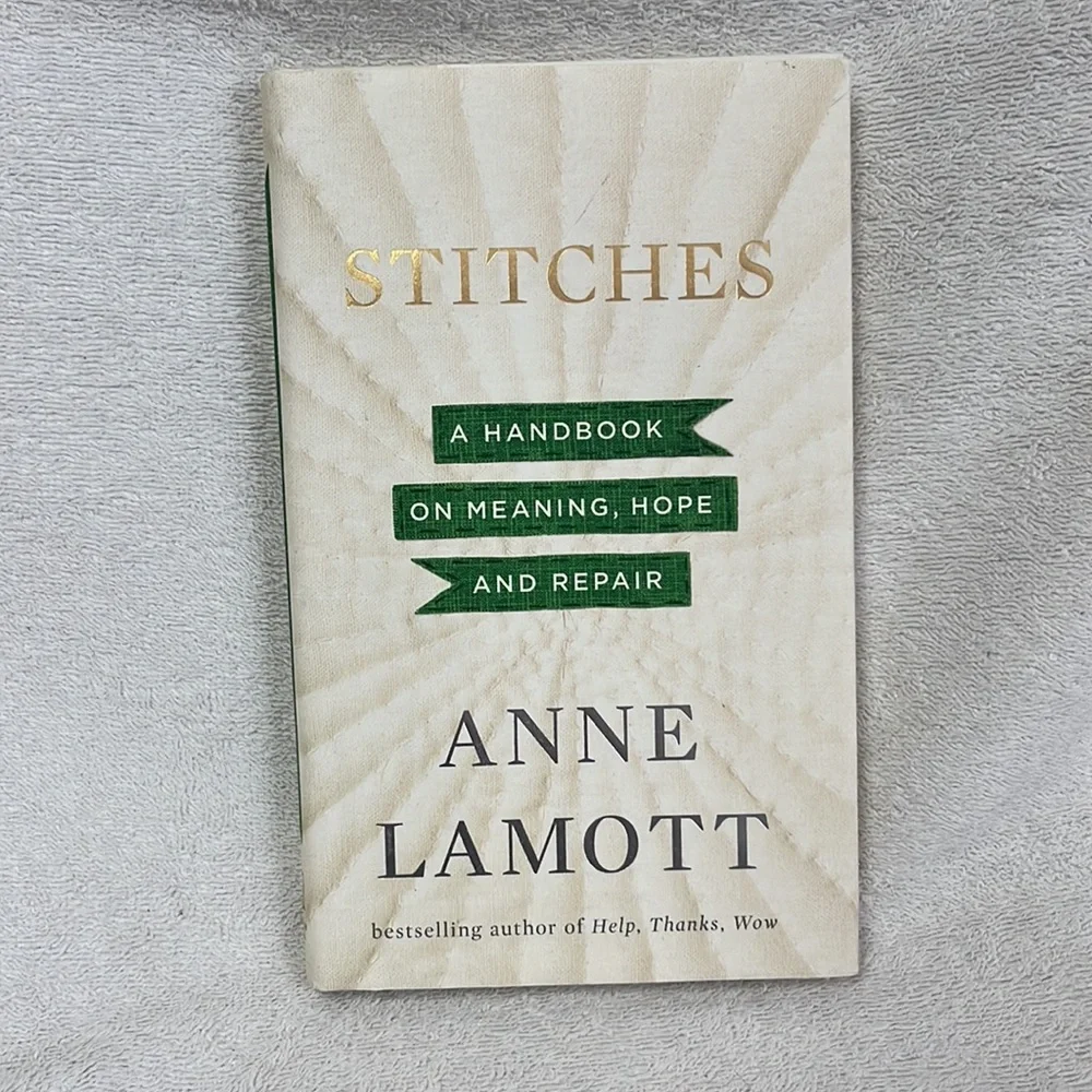 Books - Picture 4 of 4